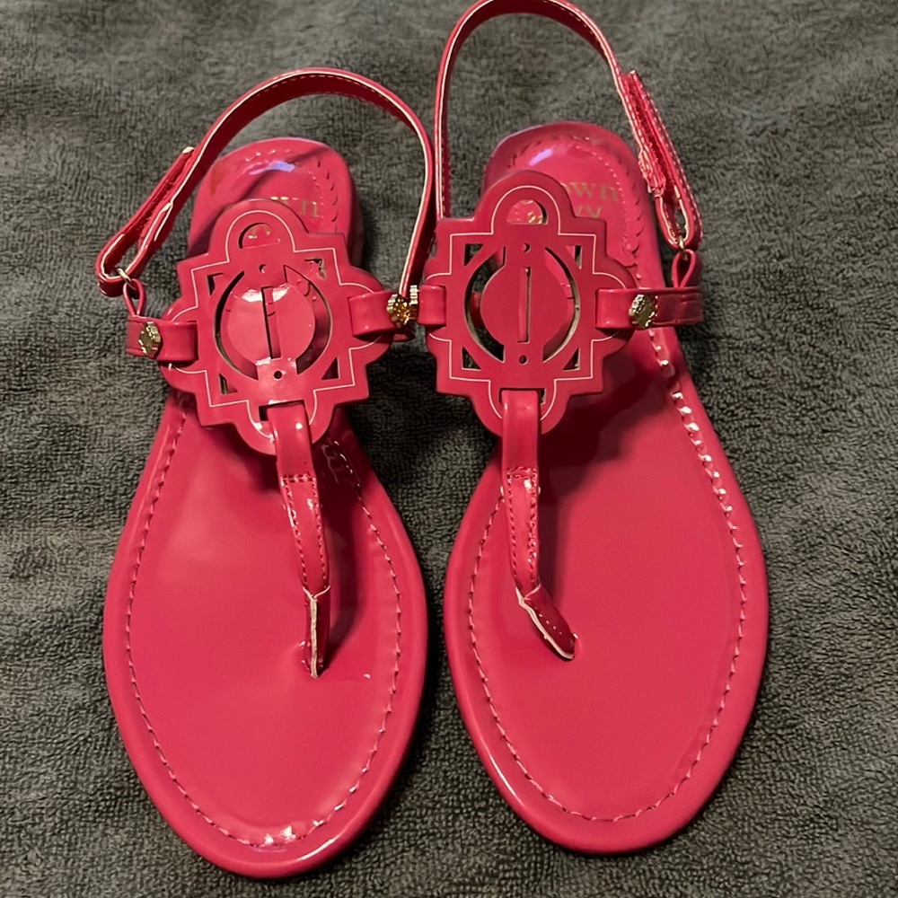 Hot pink Crown and Ivy girl shoes size 3